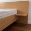 Dębowe łóżko DORM na solidnej podstawie ze stelażem